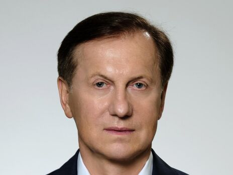 Суды в Украине по определению не подчиняются президенту, но Зеленский не останавливается в наступлении на судебную ветвь власти