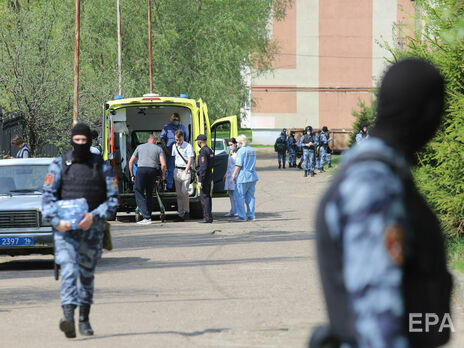 Число погибших в результате стрельбы в школе в Казани возросло