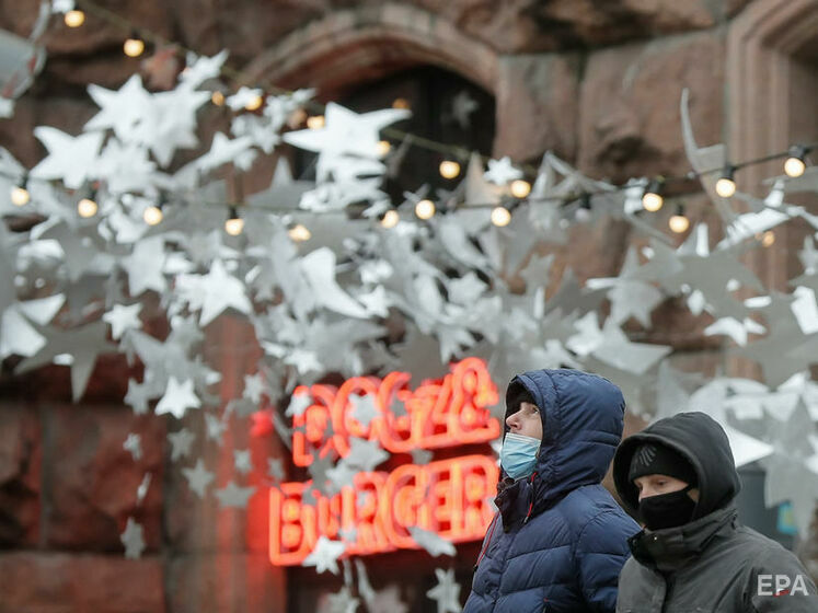 Полицейские получили более 100 тыс. сообщений о нарушении самоизоляции в Украине