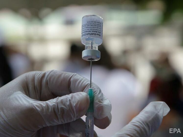 Побороти COVID-19 можна масовою вакцинацією, щеплення потрібні навіть дітям – лікар з Ізраїлю