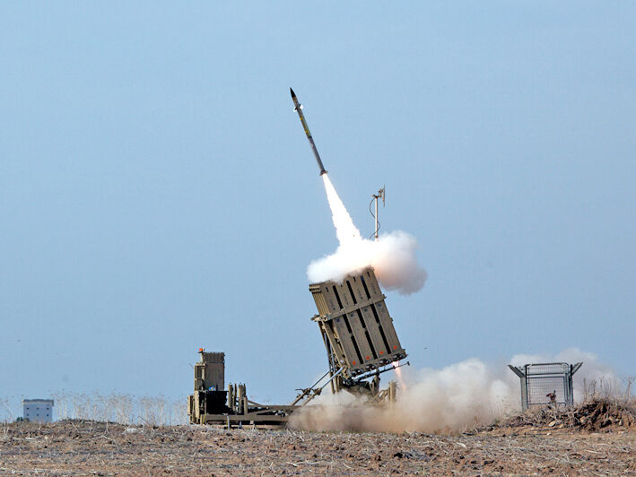 СМИ назвали стоимость каждого запуска ракеты израильской системы ПВО 