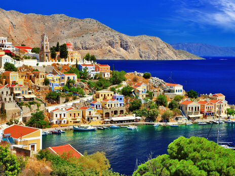 Туристический сезон в Греции начался с 14 мая
