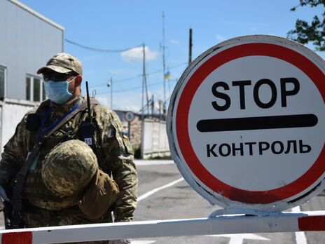 Арестович анонсировал отмену штрафов за въезд из ОРДЛО через Россию