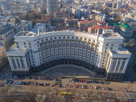 Кабмин Украины уволил заместителей министров энергетики, экономики и инфраструктуры