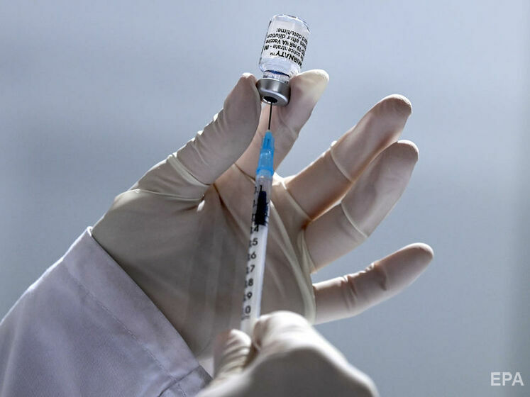 Цього тижня Україна отримає 500 тис. доз вакцини від Pfizer/BioNtech у межах COVAX – посольство США