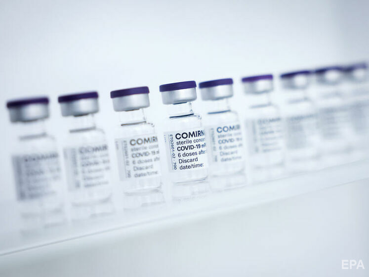 Вакцини від Pfizer/BioNTech і Moderna ефективні проти індійських варіантів коронавірусу – науковці зі США
