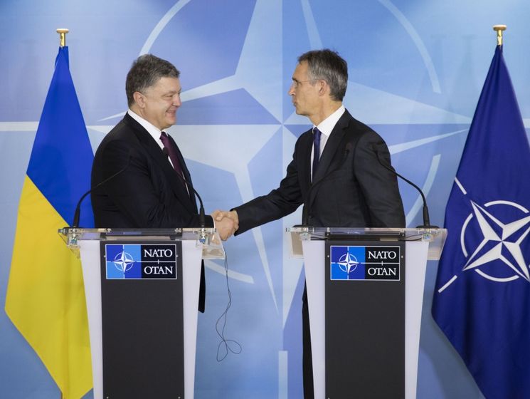 Порошенко: Украина готова выполнять Минские соглашения, но не за счет собственных интересов 
