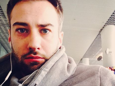 Шепелев отдыхает с подросшим сыном у моря