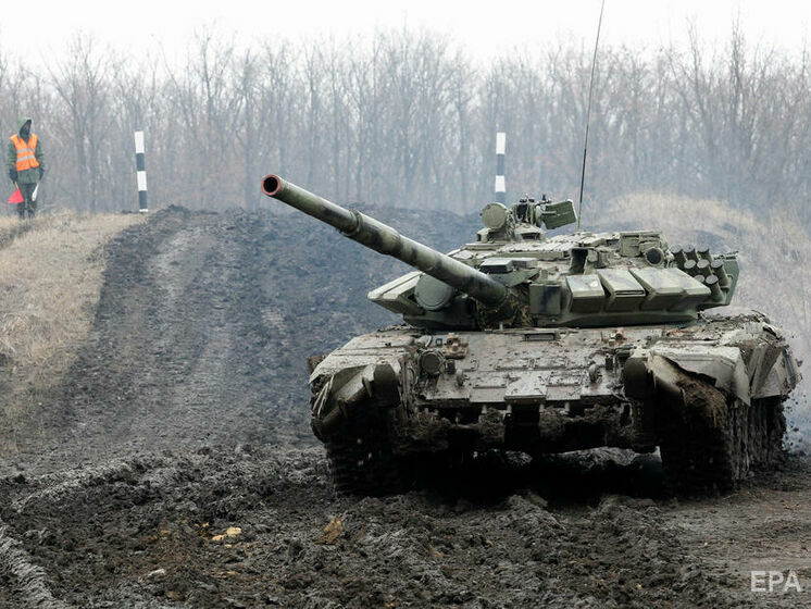 Спостерігачі ОБСЄ помітили танки на окупованій бойовиками території Донецької області