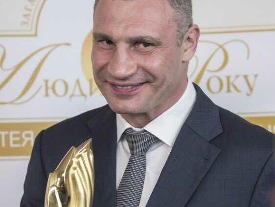 Кличко стал победителем премии "Человек года 2020" в номинации "Мэр года"