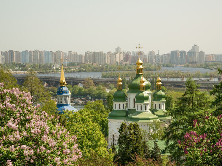 В Киеве с середины мая наступило метеорологическое лето – обсерватория