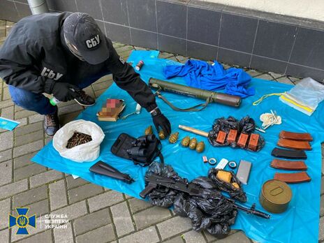 В центре Киева обнаружен тайник с боеприпасами и оружием – СБУ