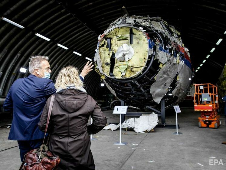 Катастрофа MH17. Судді оглянули уламки збитого літака