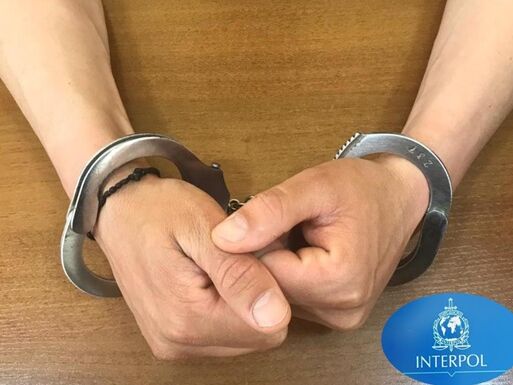 На границе Украины задержали иностранца, которого 16 лет искал Интерпол