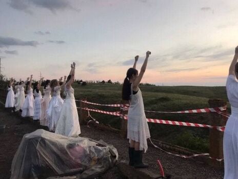 На трасі Маріуполь – Донецьк сьогодні покажуть п'єсу 