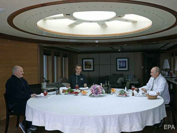Лукашенко взял своего сына Николая на встречу с Путиным