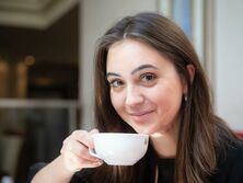 Мендель показала "неожиданную приятность", которую получила от официанта