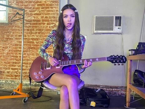 18-летняя Оливия Родриго с композицией из дебютного альбома заняла первую строчку Spotify