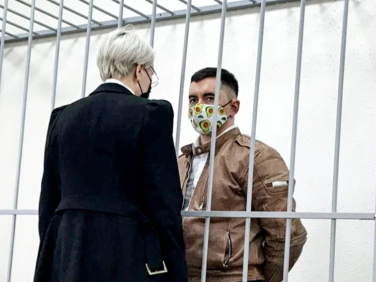 В минздраве Беларуси рассказали о состоянии политзаключенного Латыпова, который пытался перерезать себе горло
