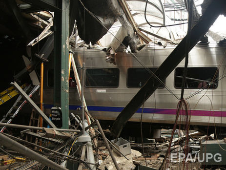 В Камеруне поезд сошел с рельсов, погибло 55 человек