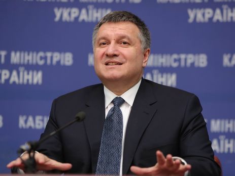 Аваков назвал проведение выборов на Донбассе до получения контроля над границей "гнилой дорожкой"