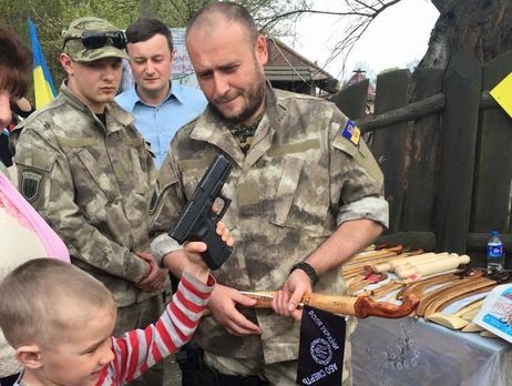 Ярош: Несмотря на все недостатки нашей власти, она пытается отражать пацифистские атаки США и ЕС