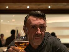 48-летний Шнуров в третий раз стал отцом – СМИ