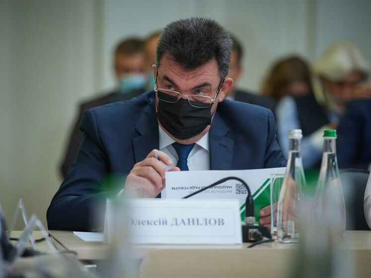 Данилов анонсировал новые документы, которые станут продолжением законопроекта об олигархах