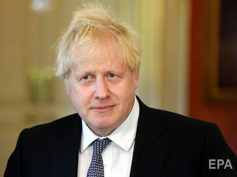 Джонсон планує закликати G7 допомогти вакцинувати світ проти коронавірусу до кінця 2022 року