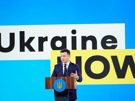 Зеленский: Переход на модернизированную промышленность состоится в течение 10–12 лет. Это нельзя сделать за год