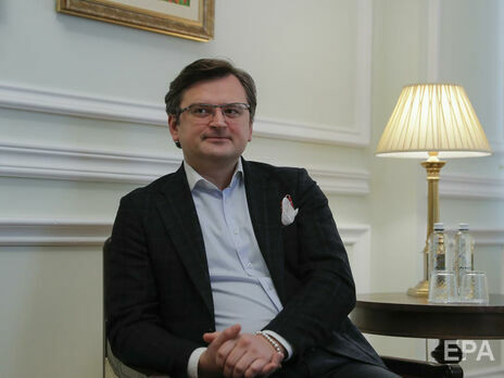 Кулеба: Усім, хто почав шипіти на форму збірної України, можу сказати одне: ми не дозволимо ображати наші символи