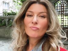 "Секси-секси", "Бельевой стиль". Бадоева надела откровенное платье