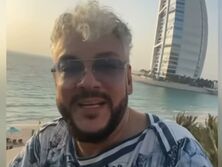 "Глянь, какой". "Веселого мало". Киркоров после обвинений Крапивиной "загадочно" высказался о своем настроении
