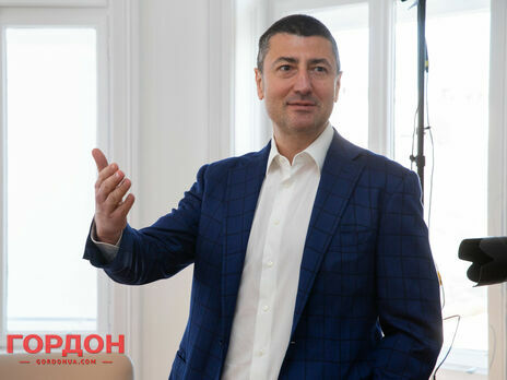 Бахматюк: В Україні завдяки світовій політиці і сировинній кон'юнктурі з'являтиметься більше грошей