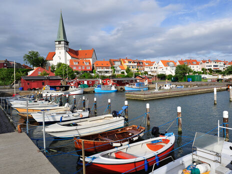 Російські літаки двічі за день порушили повітряний простір Данії