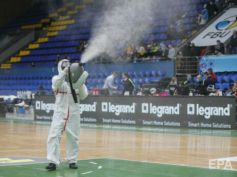 В Украине за сутки подтвердили 1274 случая COVID-19