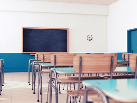 Окупанти на Донбасі закривають школи та училища – Денісова