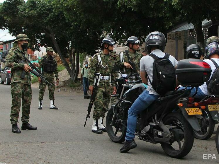 В Колумбии на военной базе прогремел взрыв, 30 человек ранены