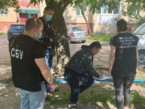 СБУ перекрыла канал нелегальной миграции иностранцев и незаконной легализации их в Украине