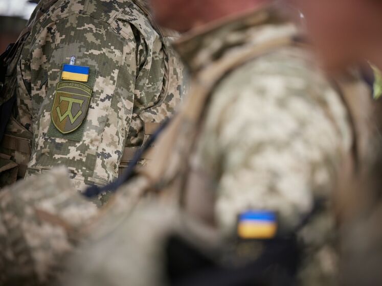 Украинский военный на Донбассе получил пулевое ранение