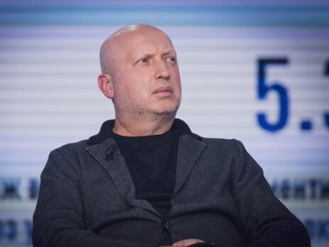 Турчинов: У оборонной промышленности Украины есть мощные разработки. Но из-за пренебрежения властью они могут остаться лишь выставочными экспонатами