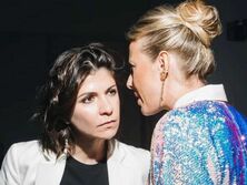 "Партнеры по преступлению". После ухода от Лободы продюсер Крапивина засветилась в обнимку с Собчак