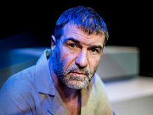 "1,5 млн – хороший стимул извиниться". Гришковец пропросил прощения у Земфиры