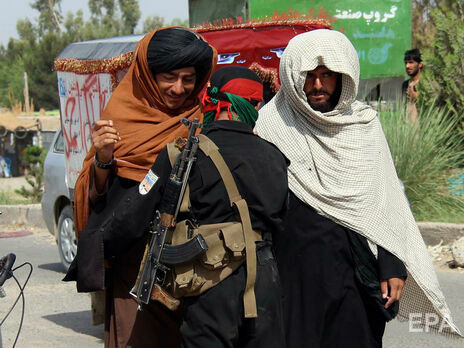 В Афганистане талибы усилили наступление. Президент страны сменил двух министров и главу штаба армии