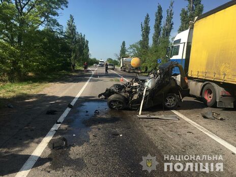 В Николаевской области произошло ДТП с участием четырех машин, есть погибшие и пострадавшие