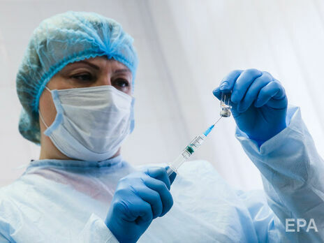 В Україні стартувала вакцинація організованих колективів препаратом від Pfizer