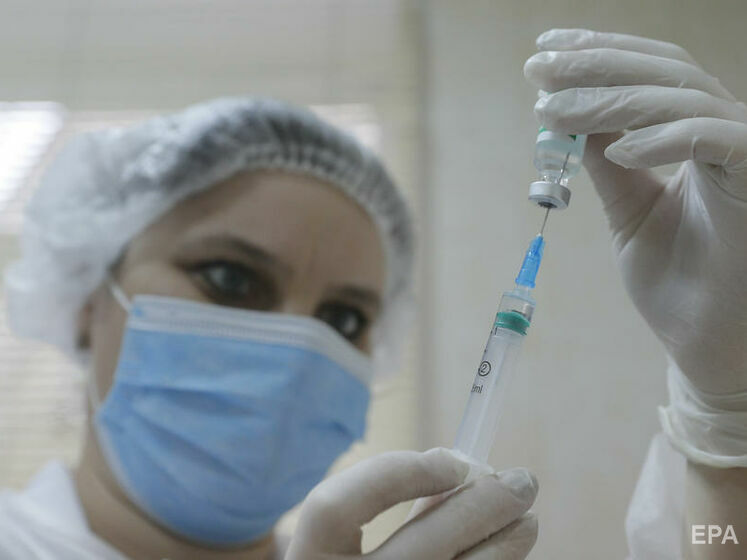 Центры вакцинации должны быть открыты по всей Украине – Шмыгаль