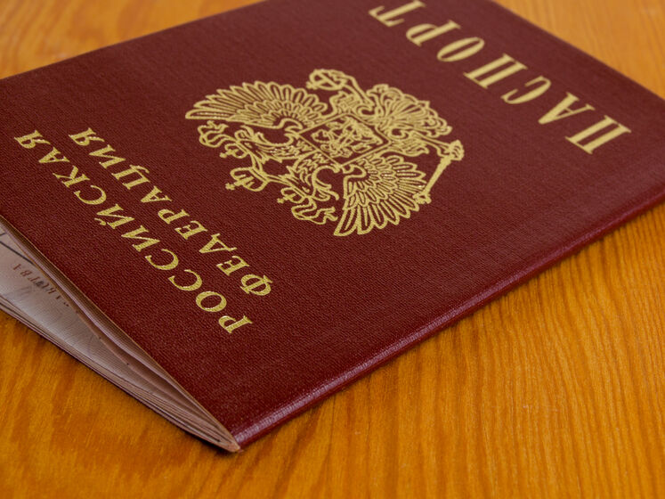 Главарь боевиков "ЛНР" Пасечник заявил, что российские паспорта получили более 250 тыс. жителей ОРЛО