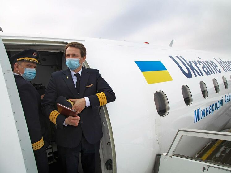 МАУ отправила из Борисполя в Турцию самолет без десятков пассажиров. Авиакомпания заявила, что компенсирует стоимость билетов