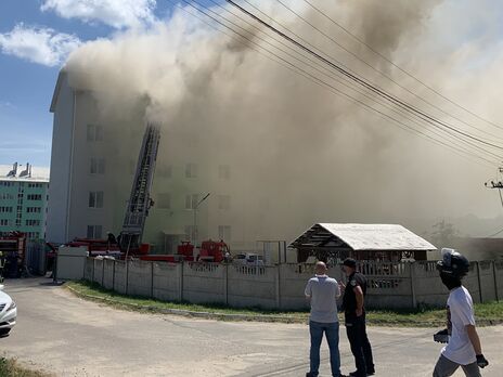Взрыв в пятиэтажке под Киевом. Задержанному сообщили о подозрении в умышленном убийстве и поджоге